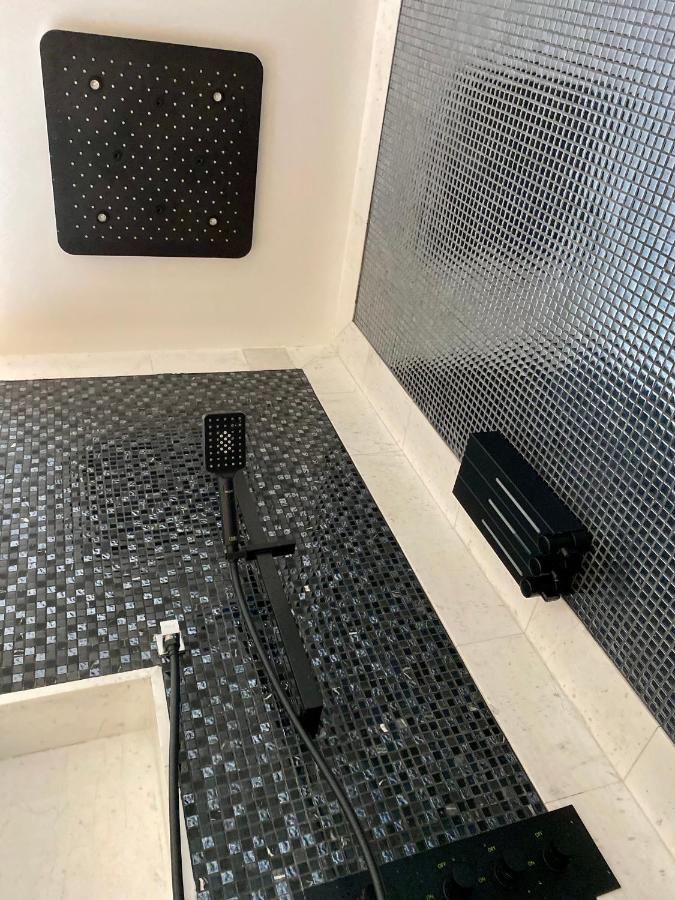 Ikiru 18 Private Saltwater Pool Villa, 3 Ensuite Br, Outdoor Bbq, 5 Mins To Beach Пантай Ченанг Екстериор снимка